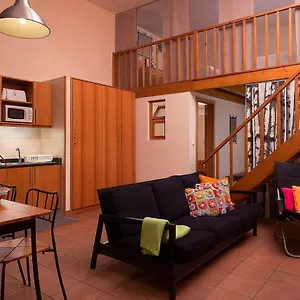 https://calheta-lofts.madeira-islandshotels.com